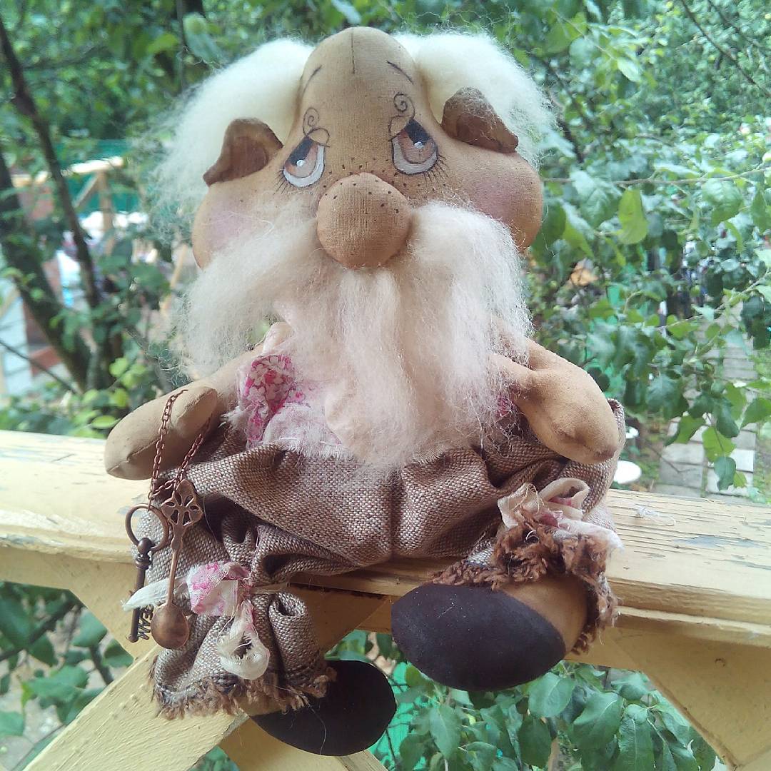 Домовой - Голенева (2016)_0.jpg